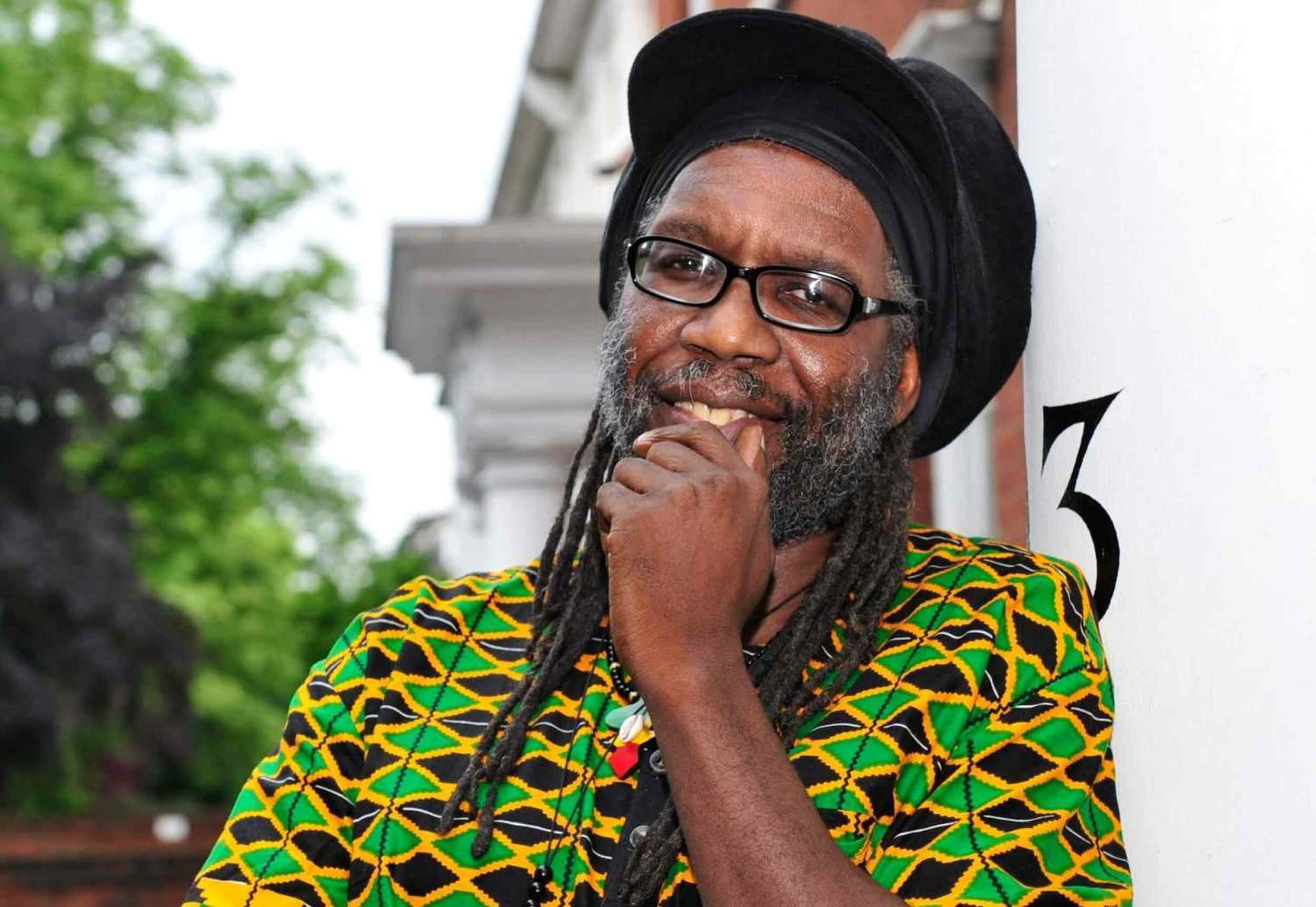 MacKa B