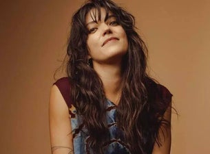 Sharon Van Etten & The Attachment Theory