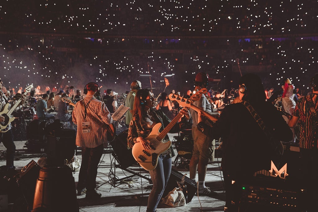 Rockin'1000 - Venue Premium Tickets