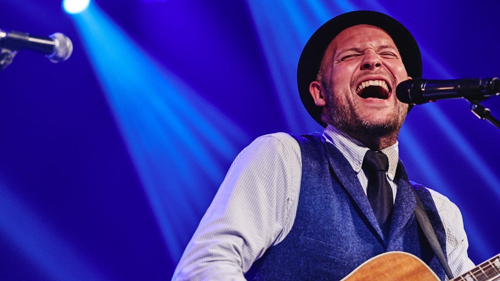 Musikalsk fortaelling om Kim Larsen - koncertforedrag af Lasse Helvig