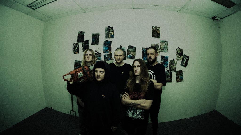 To The Grave + Crown Magnetar - The Sawed Off Suffering Tour