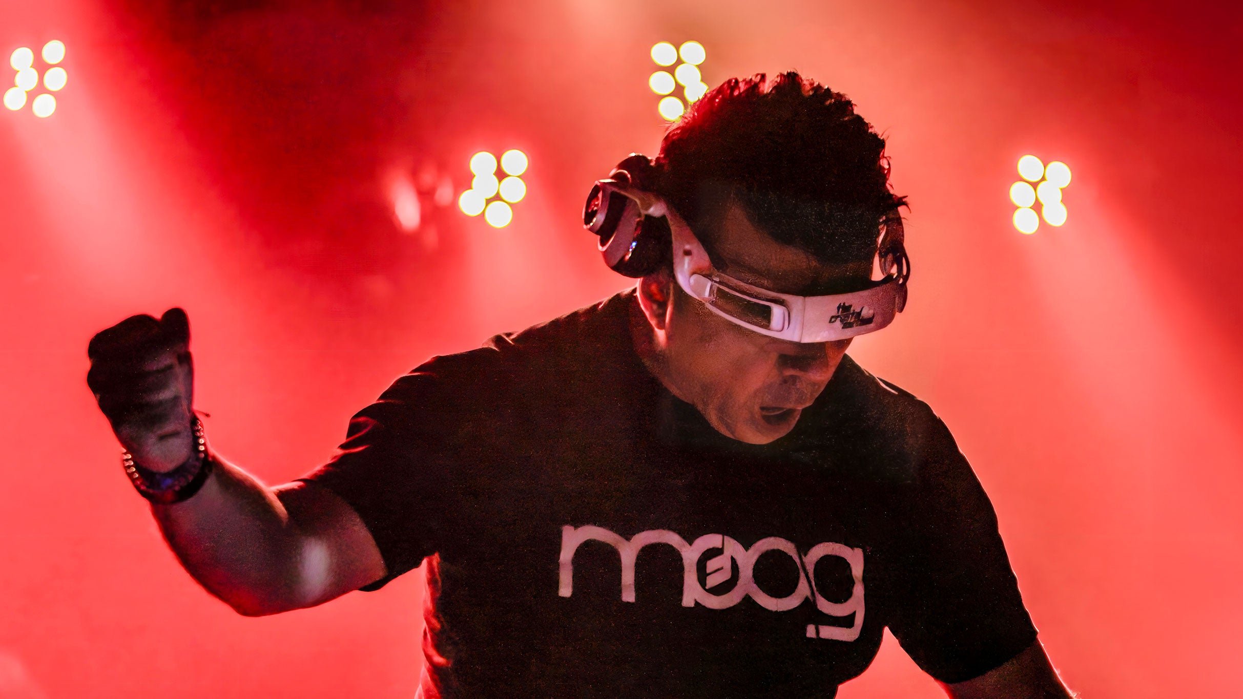 Magic Bag Presents: The Crystal Method with DJ Icey & Walter Glasshouse at The Magic Bag – Ferndale, MI