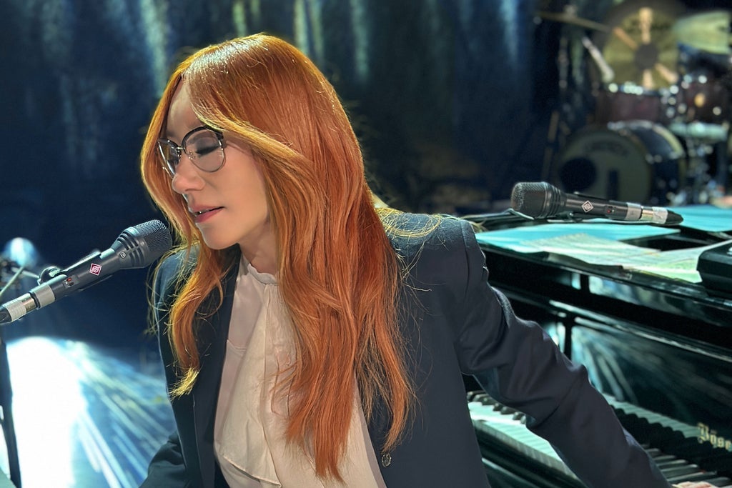 Tori Amos - In Times Of Dragons