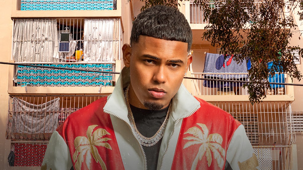 Myke Towers "El Young King" The Tour