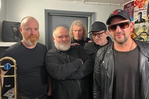 Dodgy (Free Peace Sweet 30th anniversary tour) + The Icicle Works