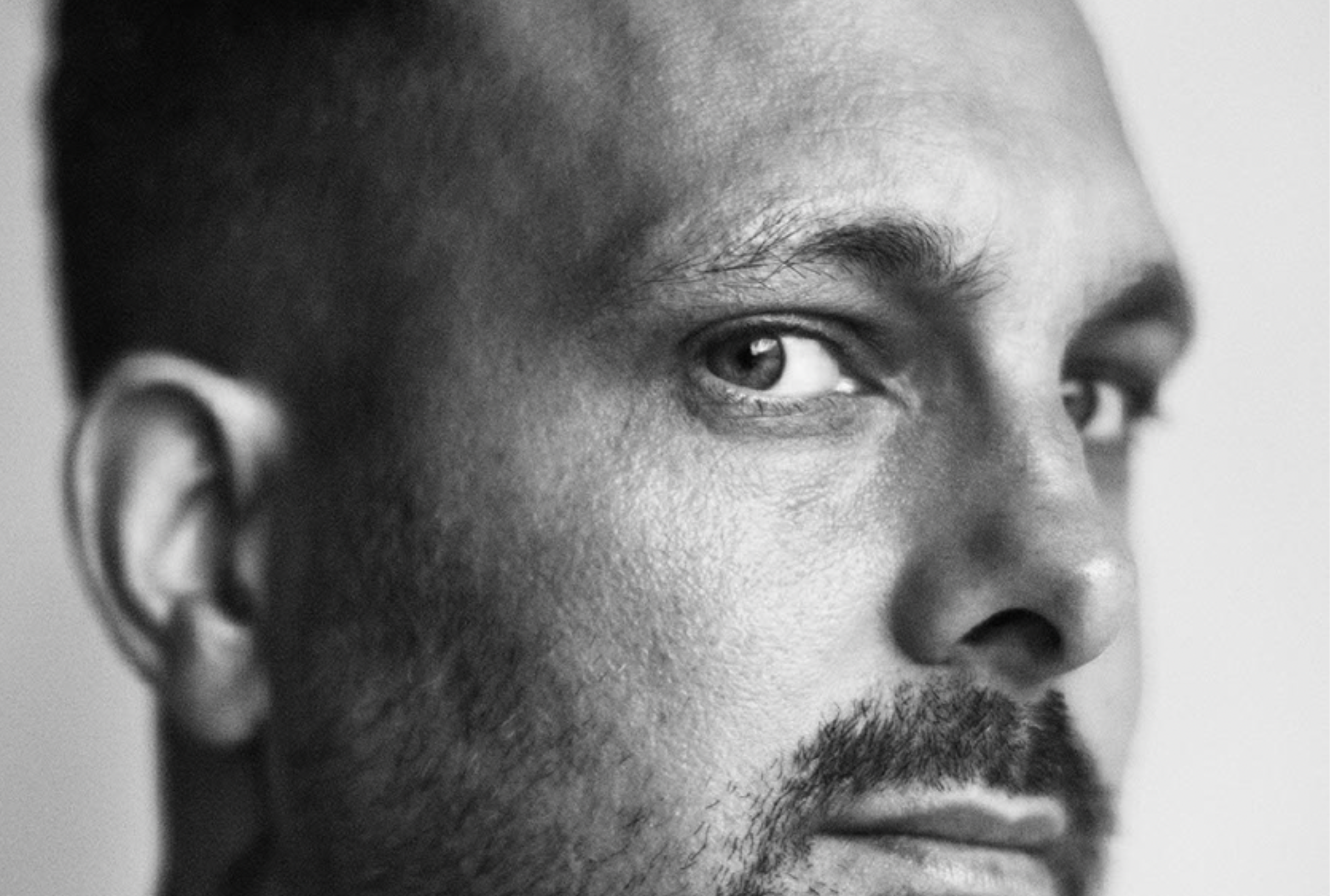 Dynamo - Up Close & Magical