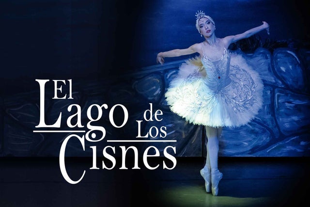 El Lago De Los Cisnes