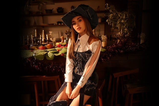 Carolina Ross in México: pre-sale passwords Carolina Ross in México promotional photo for Preventa Banamex presale tickets offer