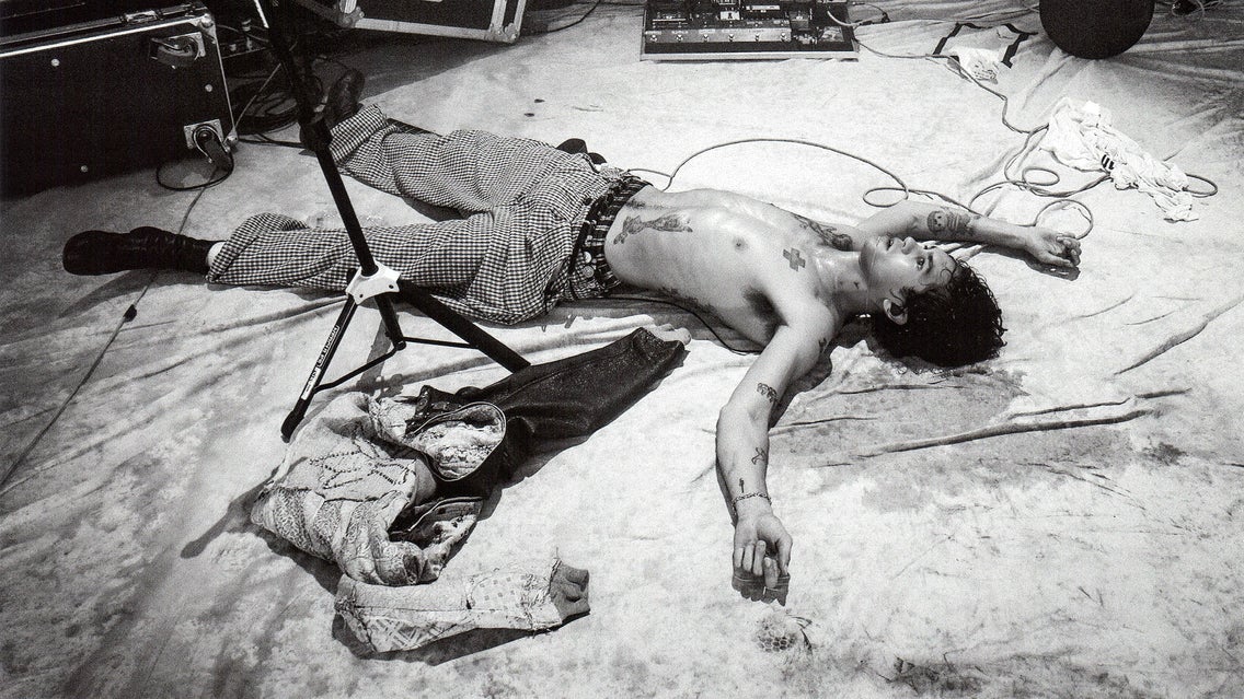 "Comedy Tragedy Parody" Dominic Fike in North America