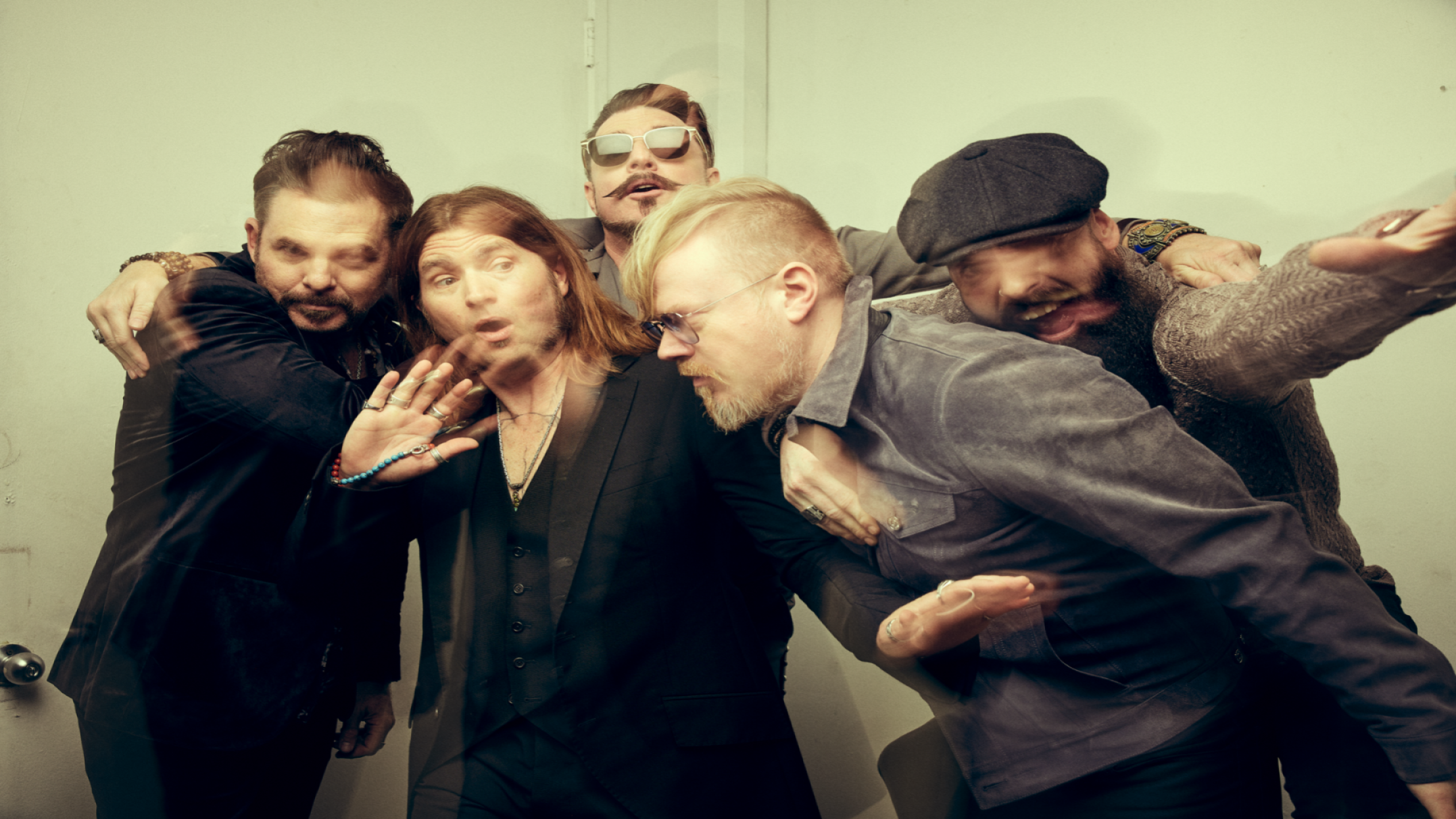 RIVAL SONS & CLUTCH: The Two-Headed Beast Tour