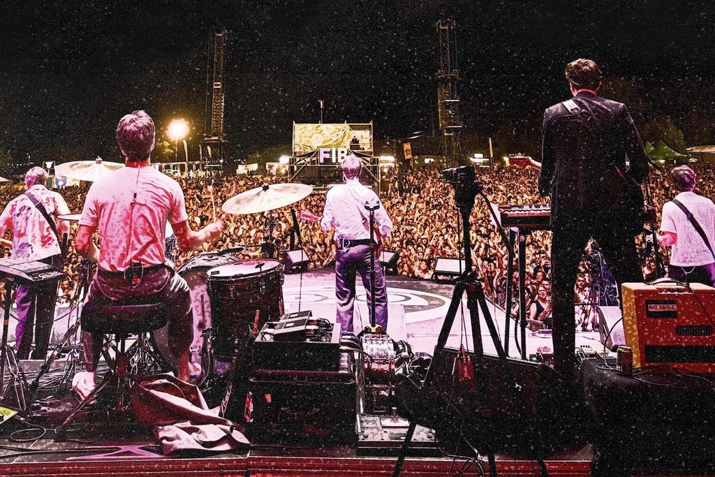 The Vaccines - Middlesbrough Town Hall (Middlesbrough)