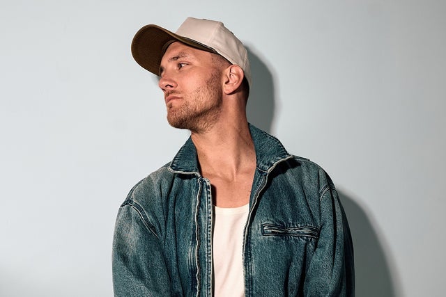 Peter Burton presale information on freepresalepasswords.com