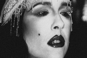 Allie X