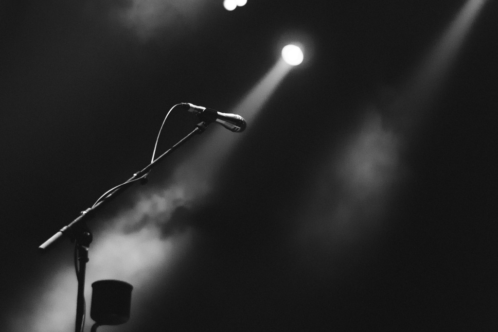 ALEX VIZOREK in France