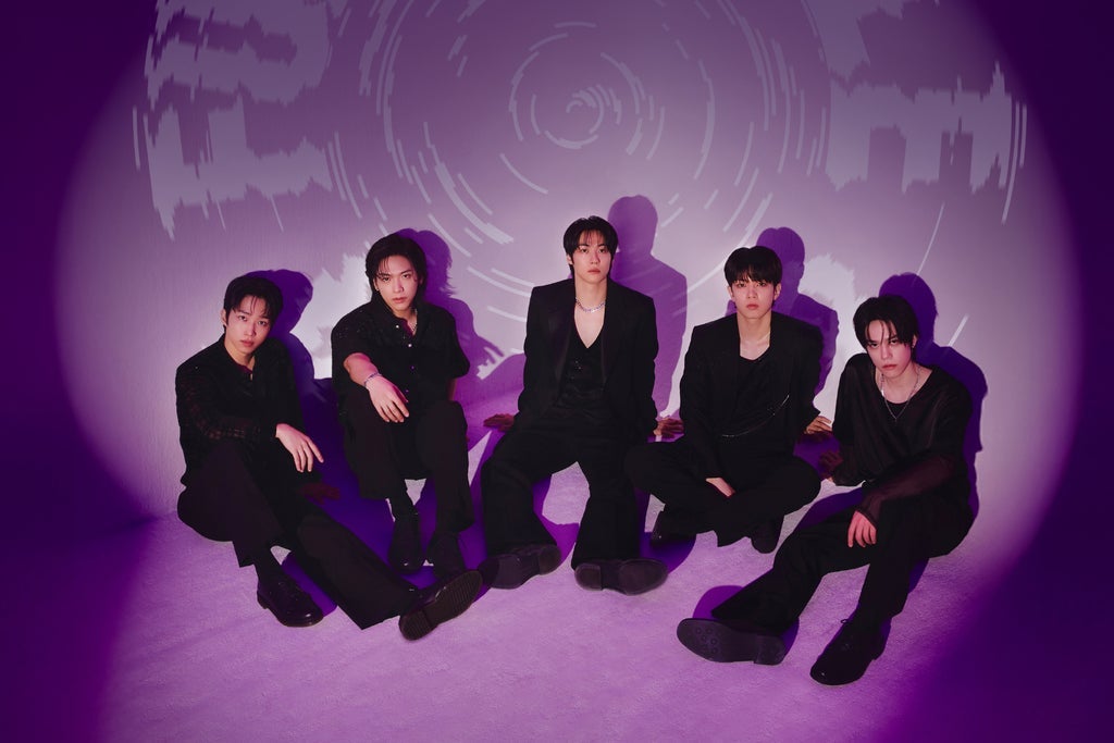 2025 N.FLYING LIVE &CON4:FULL CIRCLE in USA