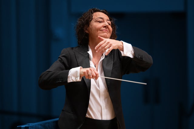 Ticket Reselling Opening Weekend with Nathalie Stutzmann