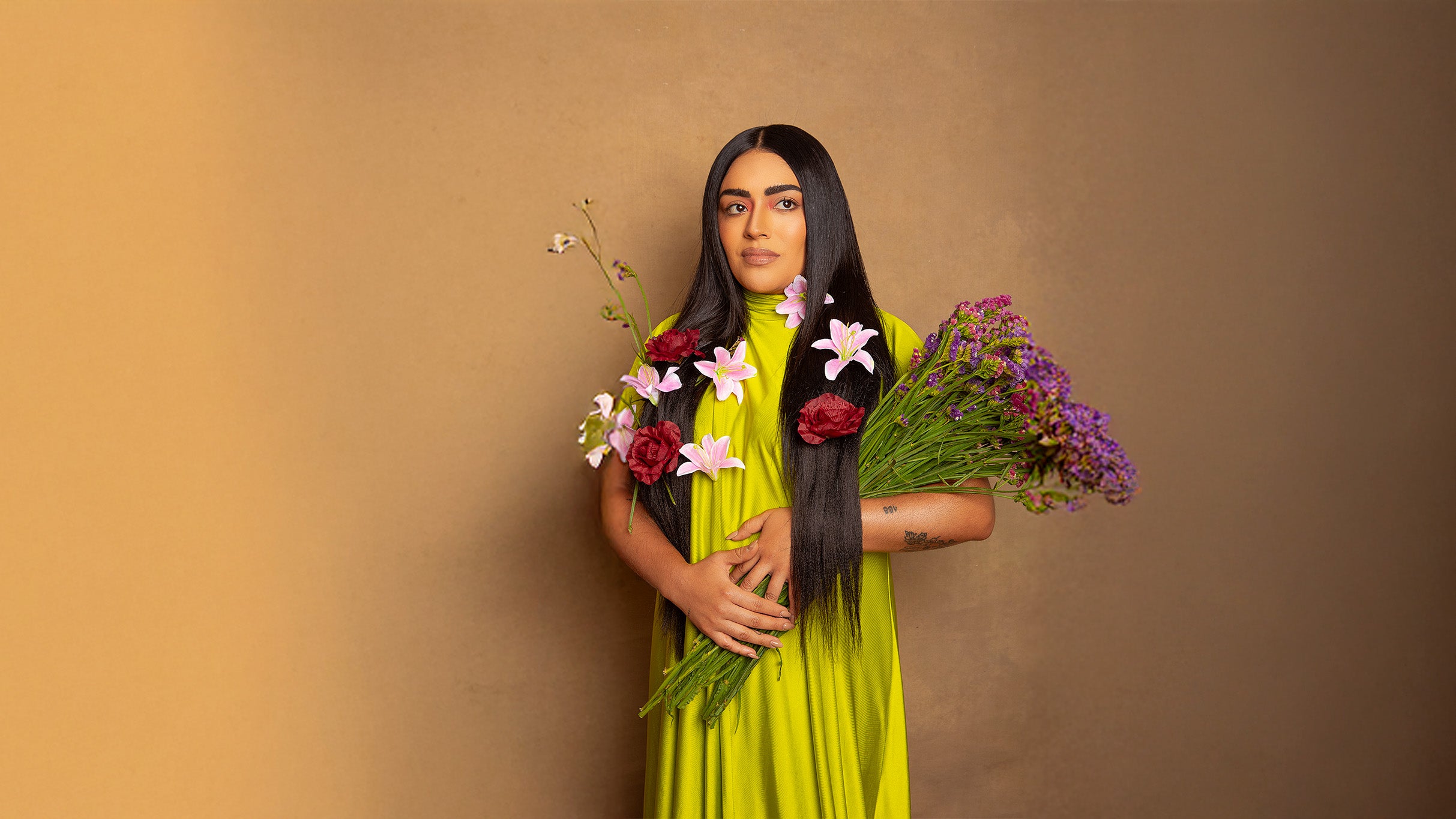 Majo Cornejo presenta: "Gallo Drito"