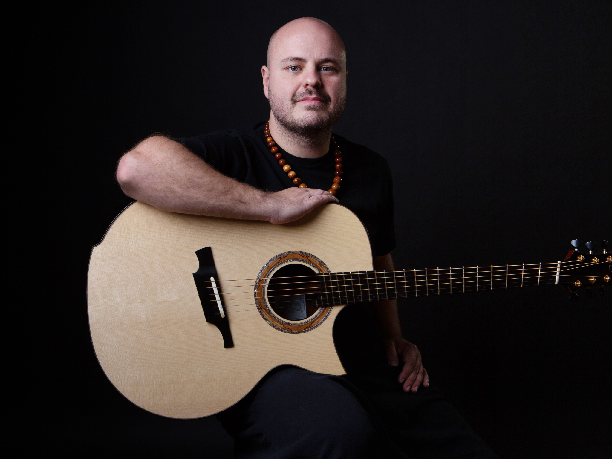 Andy McKee at Jimmy’s Jazz and Blues Club – Portsmouth, NH