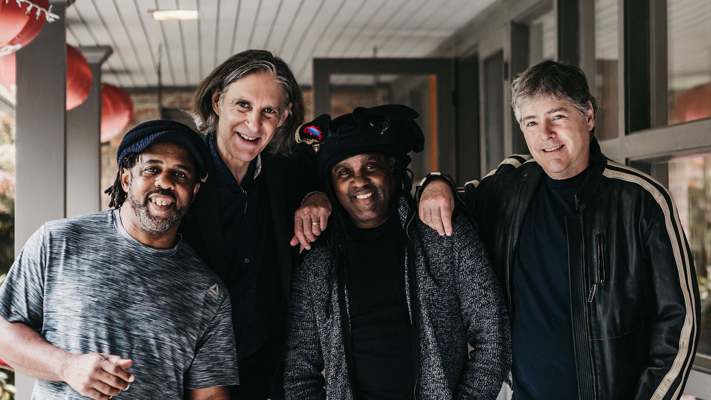 B?la Fleck & The Flecktones: Jingle All The Way at State Theatre – Portland, ME