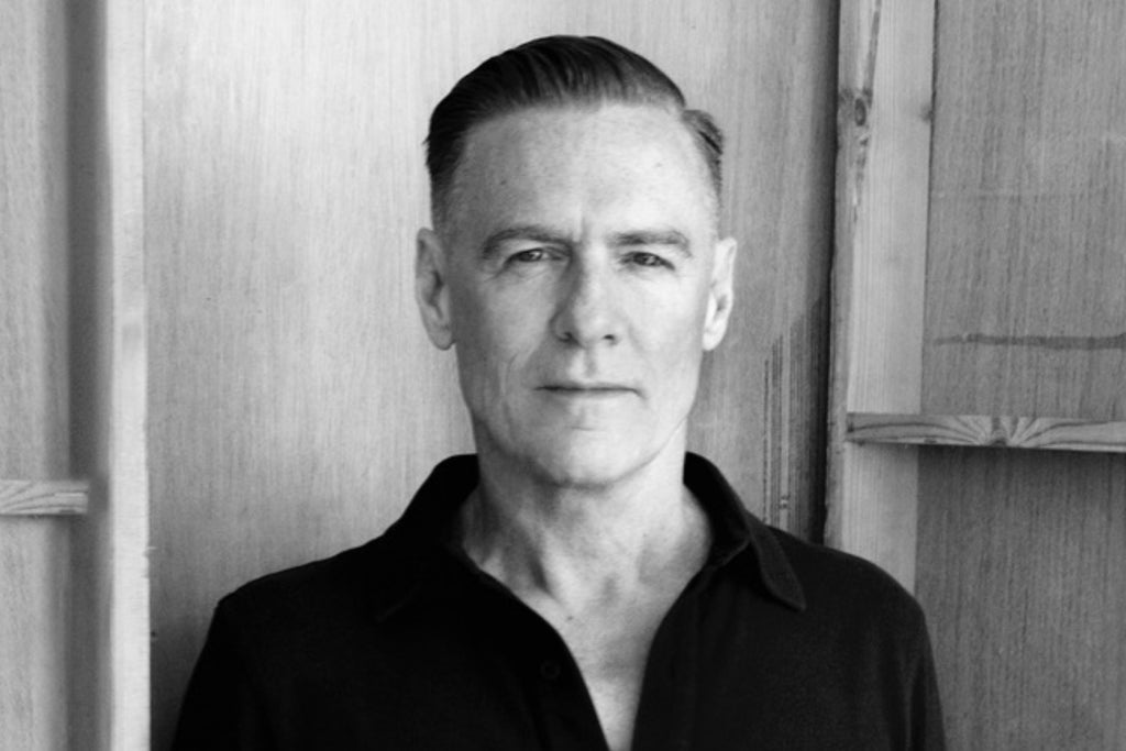 Bryan Adams - Bare Bones Acoustic Solo Show