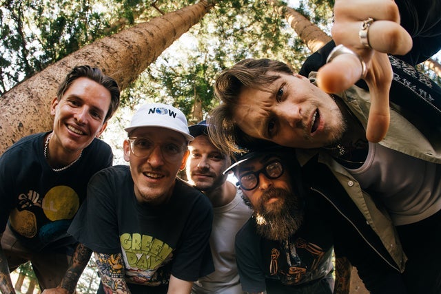 Neck Deep "The Dumbstruck Dumbf!@k North American Tour" presales in Columbia