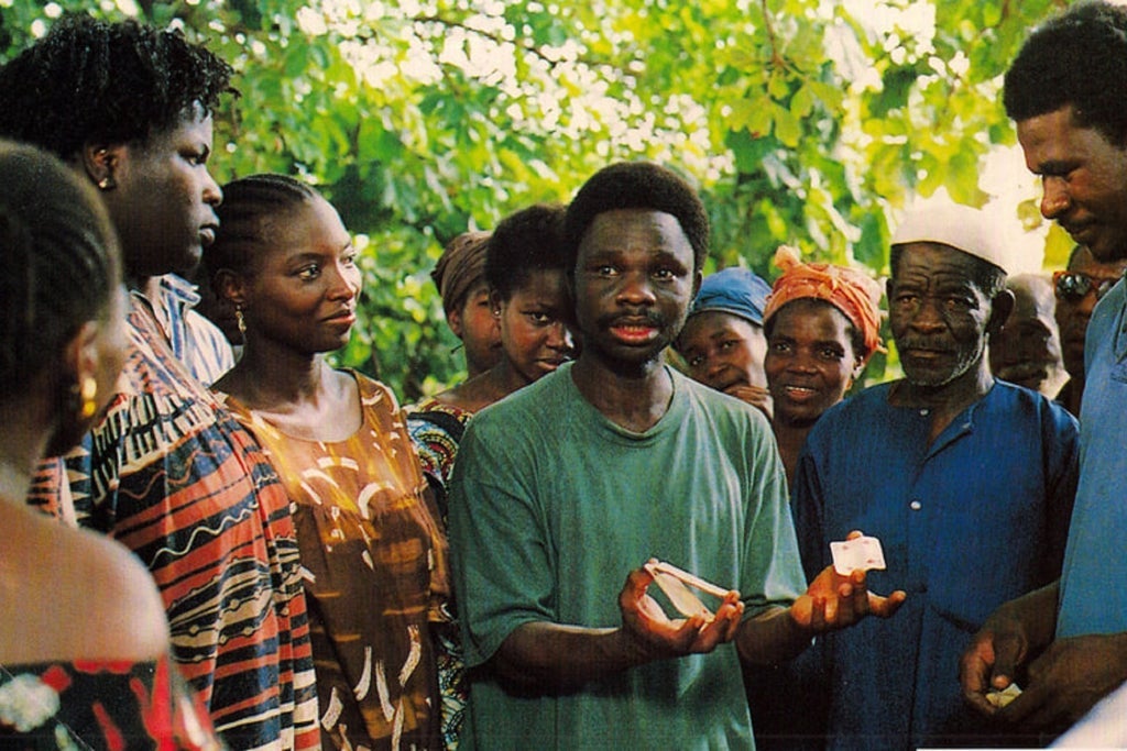 Version Restaurée: Samba Traore . Outcasts of Cinema