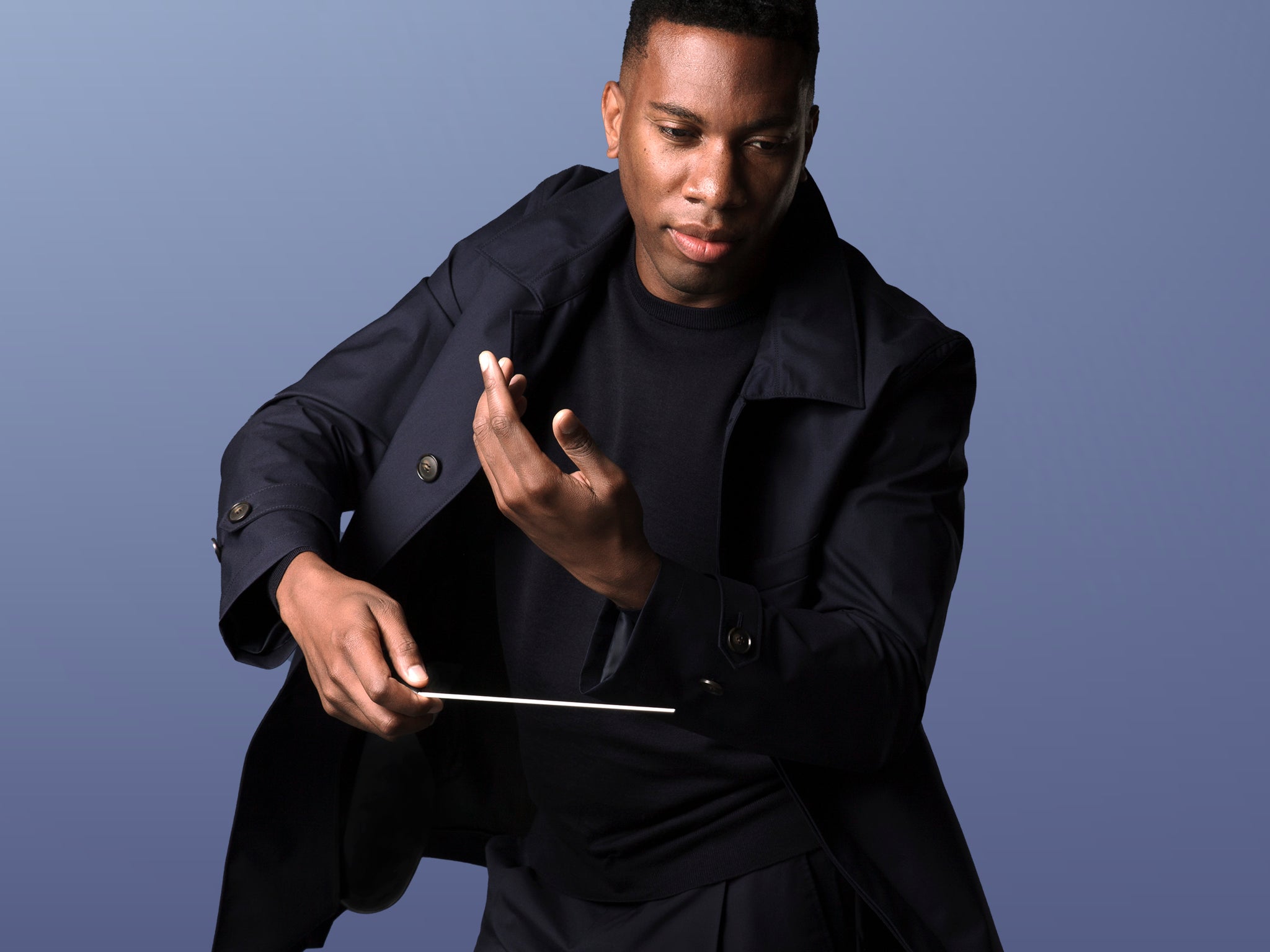 Image of Roderick Cox Conducts Barber + Rachmaninoff