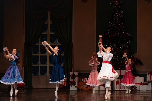 Ballet Virginia in Virginia Beach promotional photo for Early Bird Special presale tickets offer
