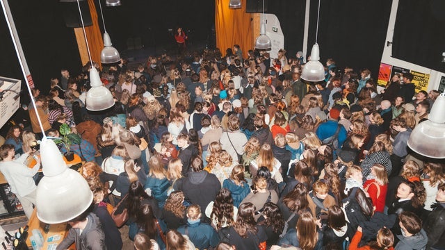 Musik i Øst