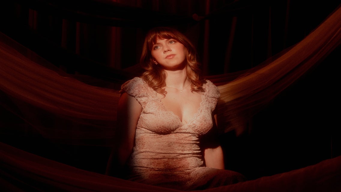 Taylor Bickett at Vinyl