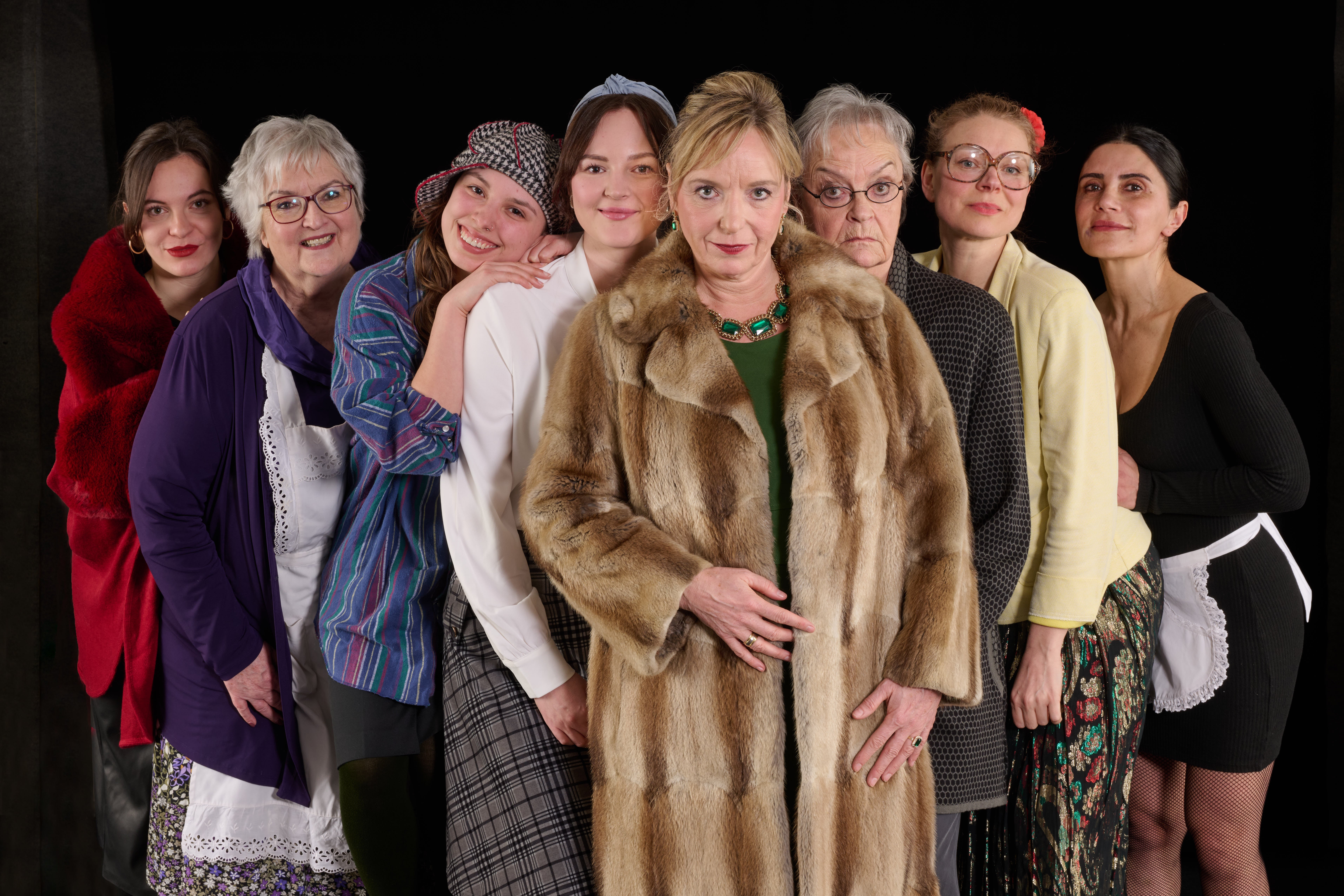 Union Theater Bremen: Die Acht Frauen