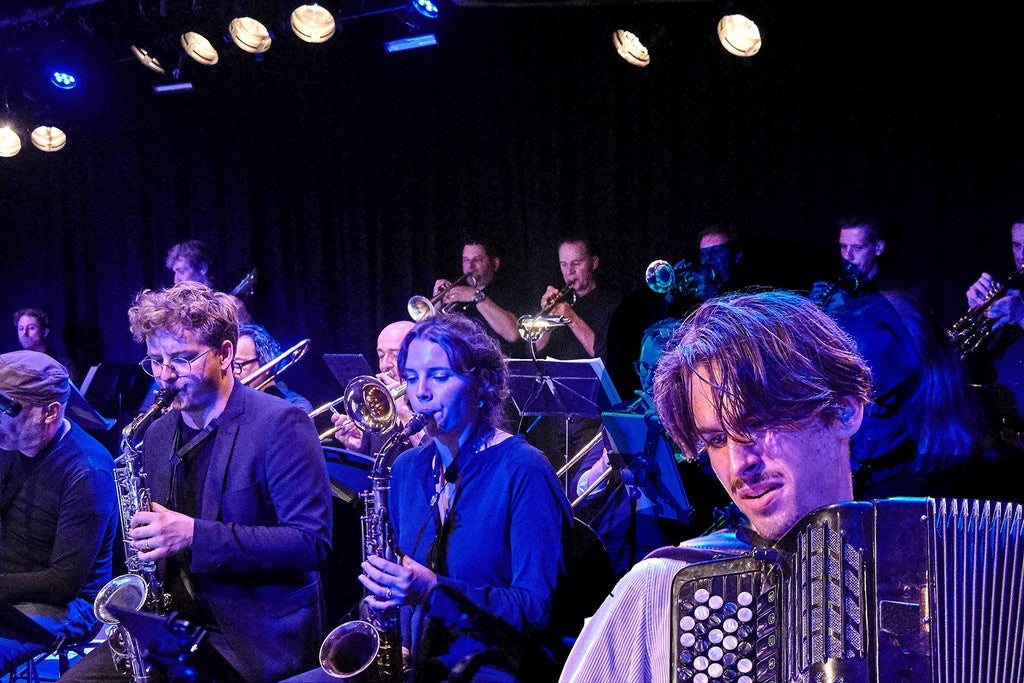 GROOVE EXTRAVAGANZA – Intercity Jazz Orchestra feat. Anatole Muster