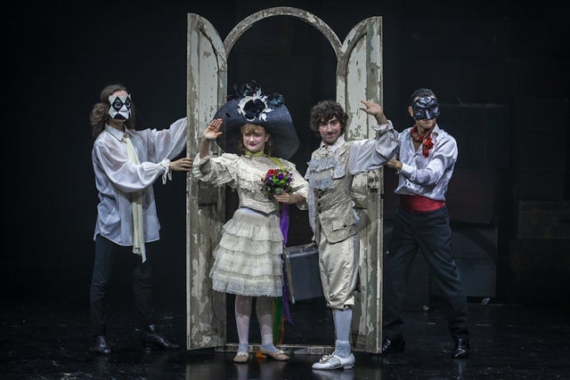 Gesher Theater "Don't Look Back" presales in Skokie
