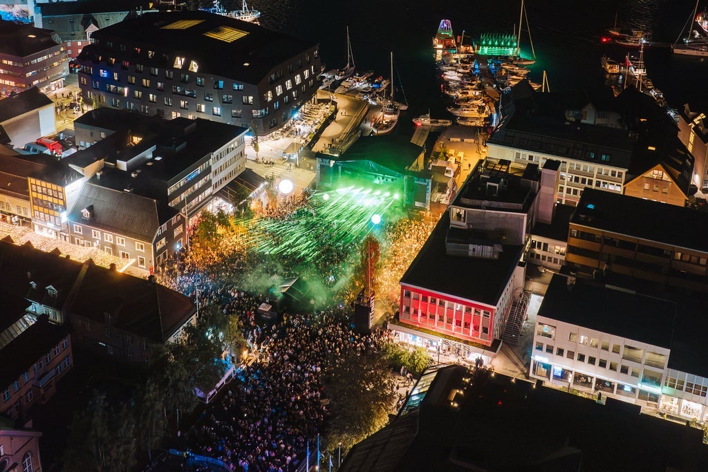 Rakettnatt Music and Arts Festival 2027 | Festivalpass