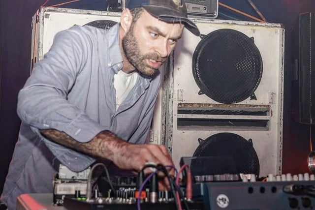 Container [LIVE]  avec/ KILL ALTERS [LIVE], NURSE [DJ SET] & Gloorp