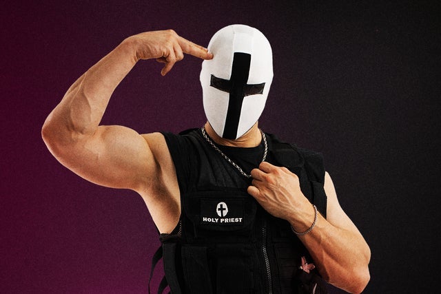 Holy Priest presales in Washington