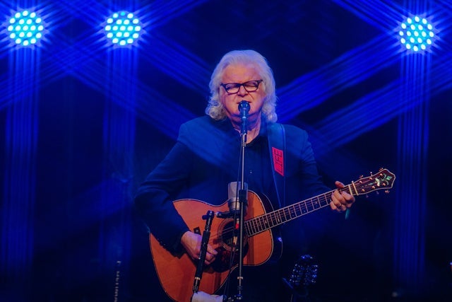 Ricky Skaggs & Kentucky Thunder Christmas presale information on freepresalepasswords.com
