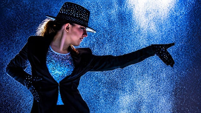 Michael Jackson - A THRILLING Tribute
