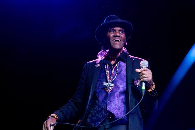 Presales to cyril neville plays the dead: members use these when buying pre-sale tickets