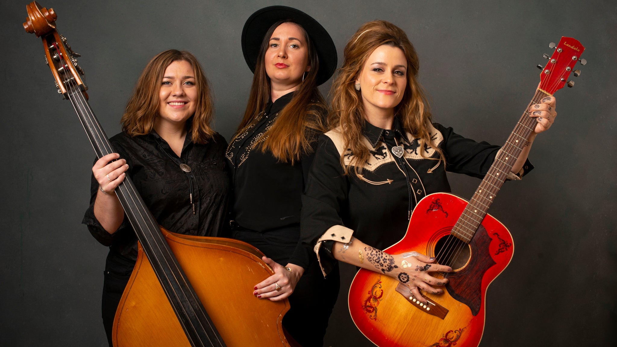 Konsert - Country Queens Folkband