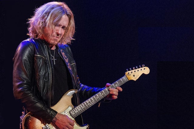 Kenny Wayne Shepherd and Eric Johnson presale information on freepresalepasswords.com