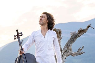 Ian Maksin: ""Songs of Love & Peace"" Concert Tour