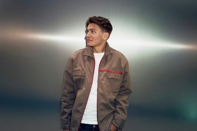 Ticket Reselling Ari Bajgora