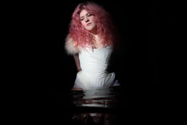 Official presale for Grace Ives