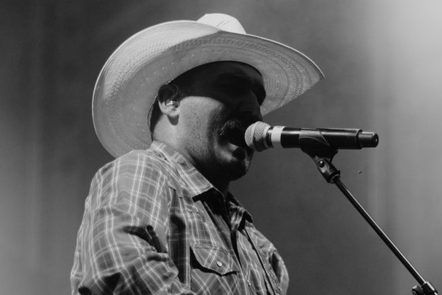 Presales to wade forster: members use these when buying pre-sale tickets