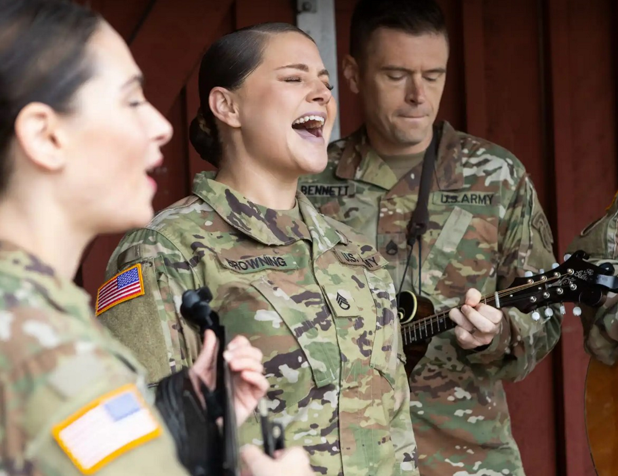 The United States Army Field Band: Six-string Soldiers concert image