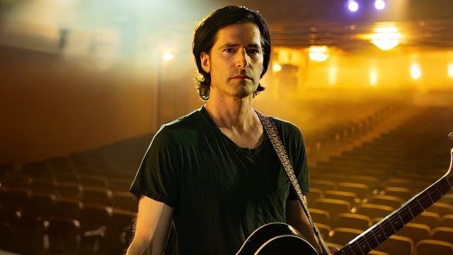 Pete Yorn Solo Acoustic - 25th Anniversary Of Musicforthemorningafter