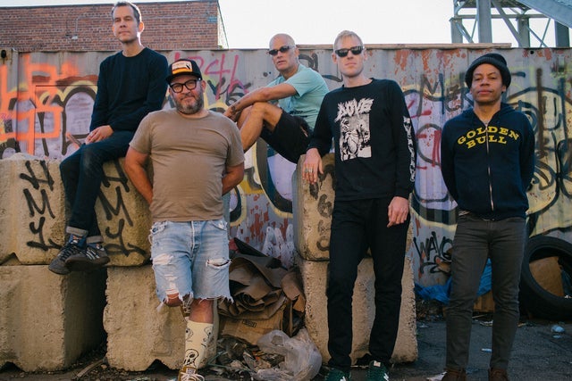 Presales to samiam: members use these when buying pre-sale tickets