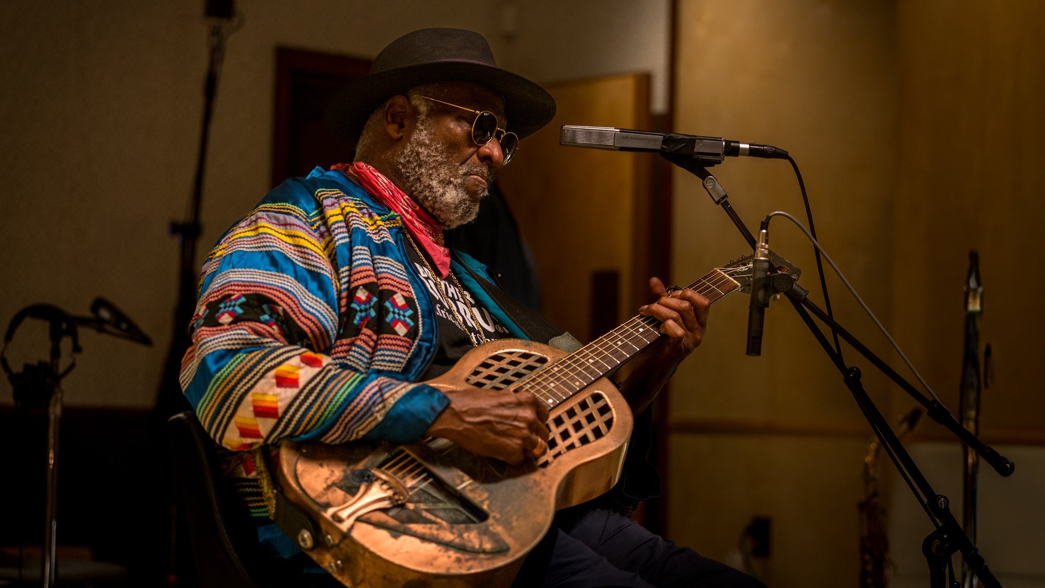 Taj Mahal & The Phantom Blues Band