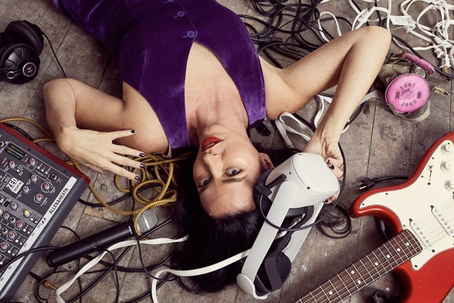 Carrie Able and the Aura, Salomé presales in New York